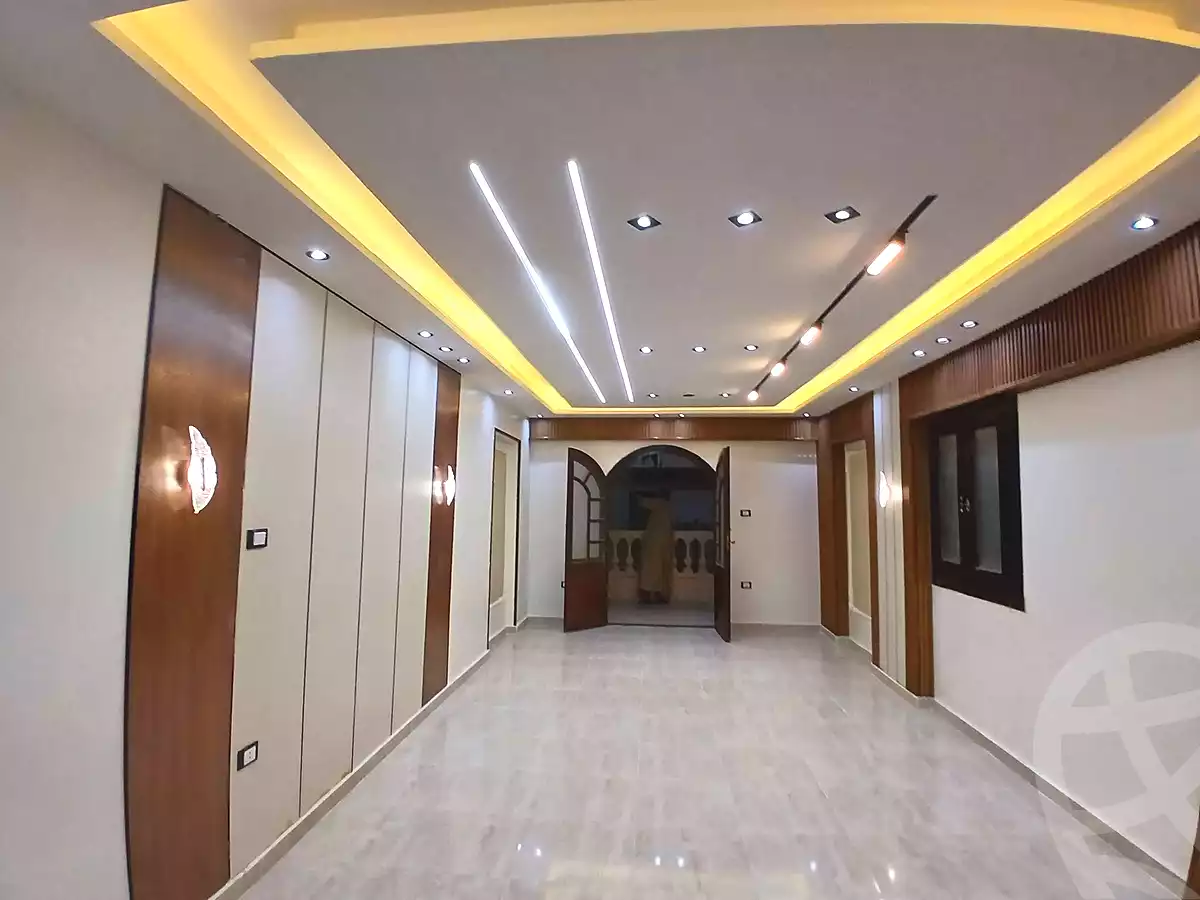 https://aqarmap.com.eg/ar/listing/7289209-for-sale-alexandria-sydy-bshr