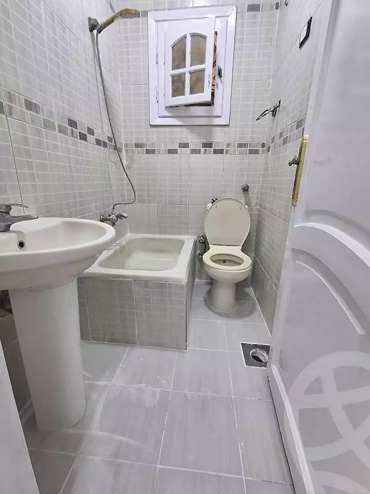 https://aqarmap.com.eg/ar/listing/7289551-for-sale-alexandria-al-agamy-shataa-el-nakheel