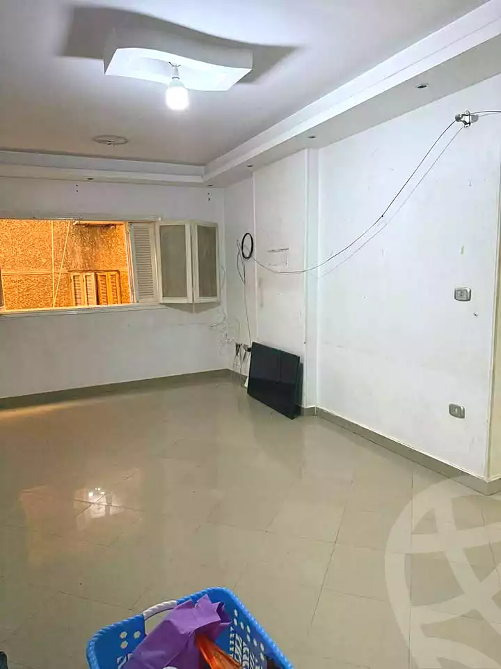 https://aqarmap.com.eg/ar/listing/7289612-for-sale-cairo-faisal-kafr-tohormos-queen-nazli-st