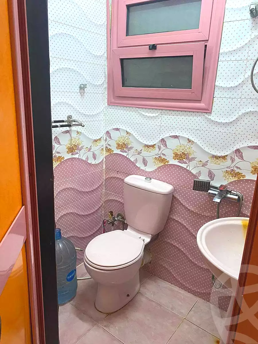 https://aqarmap.com.eg/en/listing/7289619-for-sale-cairo-helwan-el-shareaa-el-sharby-st
