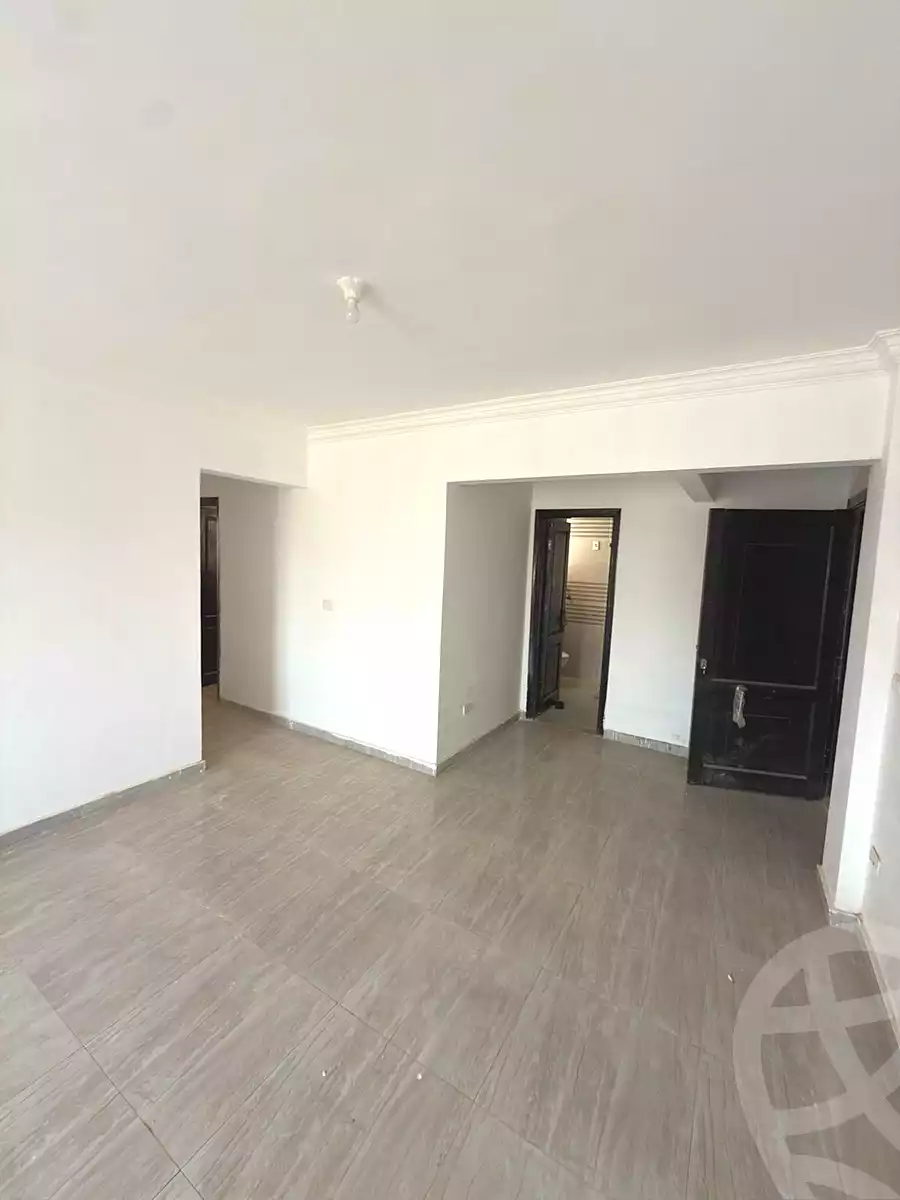 https://aqarmap.com.eg/en/listing/7289877-for-sale-cairo-6th-of-october-mntq-fr-y-b-6-ktwbr