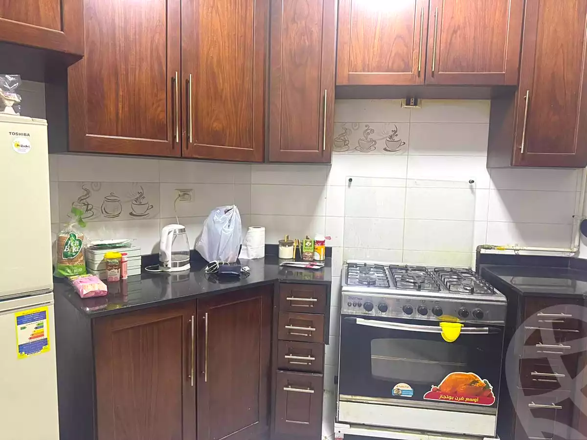 https://aqarmap.com.eg/ar/listing/7289982-for-sale-cairo-el-sheikh-zayed-city-compounds-el-khamayel