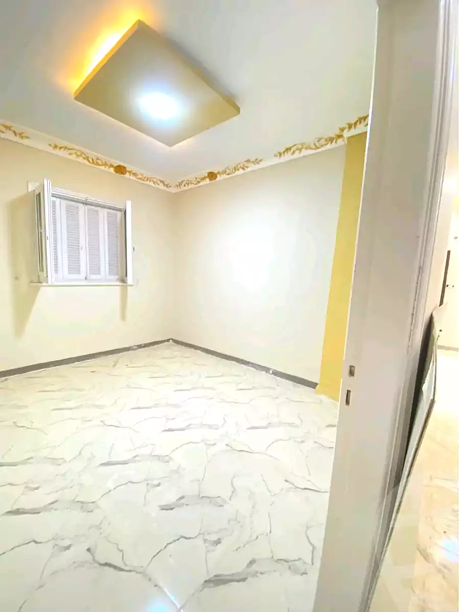 https://aqarmap.com.eg/ar/listing/7290108-for-sale-alexandria-al-agamy-lbytsh-el-hanafeya-st