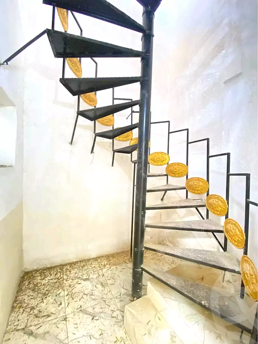 https://aqarmap.com.eg/ar/listing/7290108-for-sale-alexandria-al-agamy-lbytsh-el-hanafeya-st