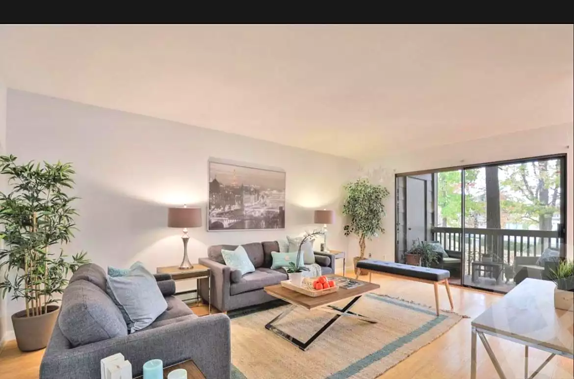 https://aqarmap.com.eg/en/listing/7290151-for-sale-cairo-new-cairo-compounds-sarai-esse-residence-sarai
