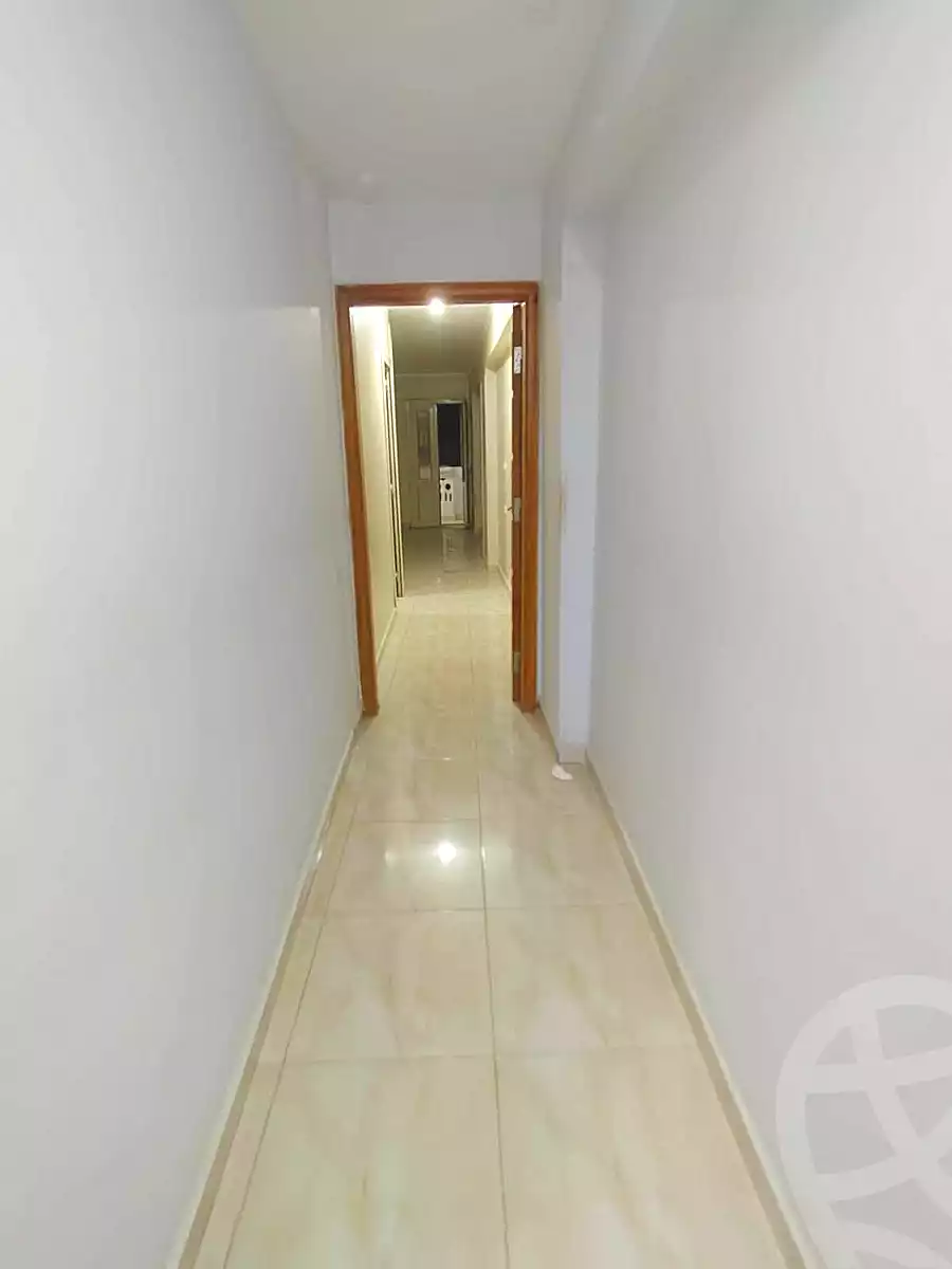 https://aqarmap.com.eg/ar/listing/7290304-for-rent-cairo-ain-shams-mnshy-lthryr