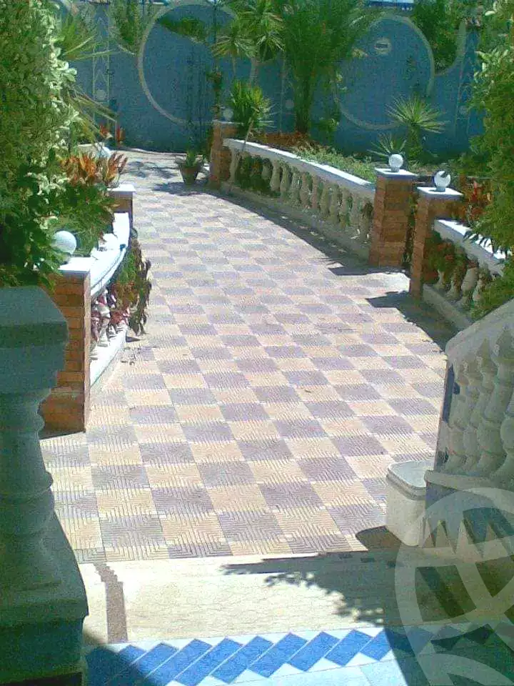 https://aqarmap.com.eg/ar/listing/7290410-for-sale-alexandria-abu-talat