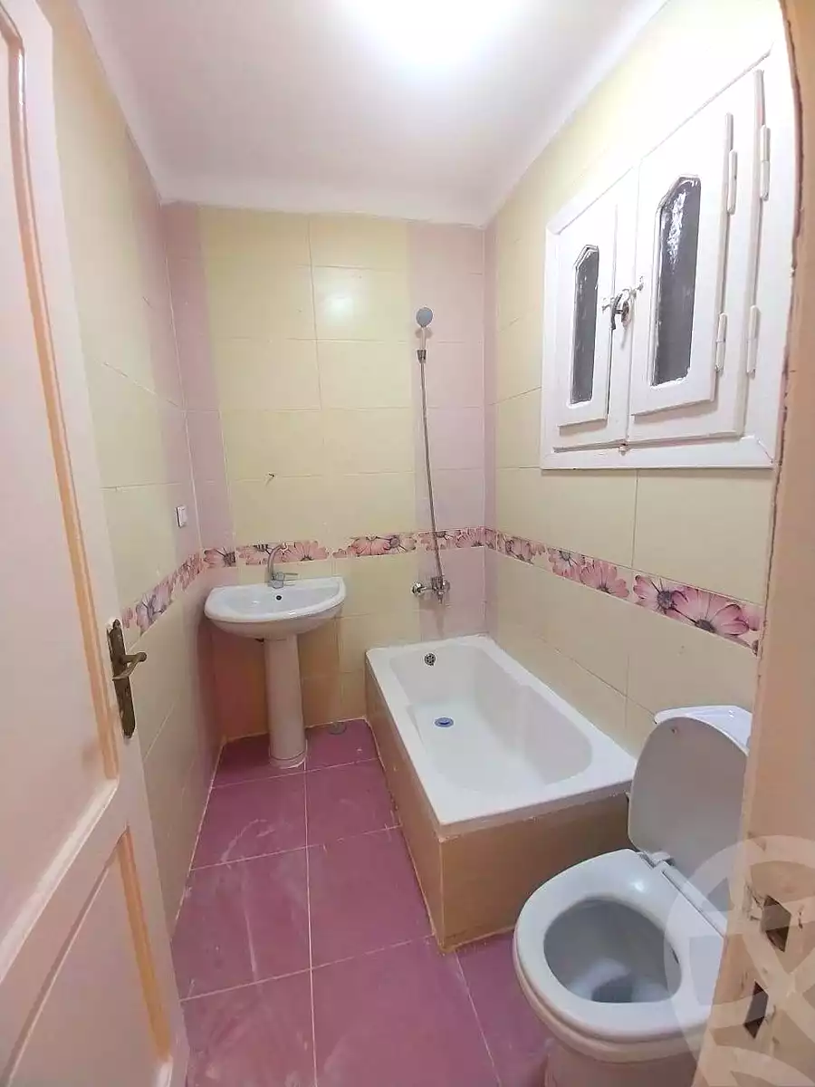 https://aqarmap.com.eg/en/listing/7290415-for-sale-alexandria-al-agamy-shataa-el-nakheel