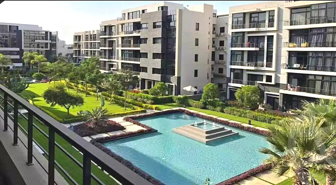 https://aqarmap.com.eg/en/listing/7290602-for-sale-cairo-new-cairo-compounds-the-view-waterway