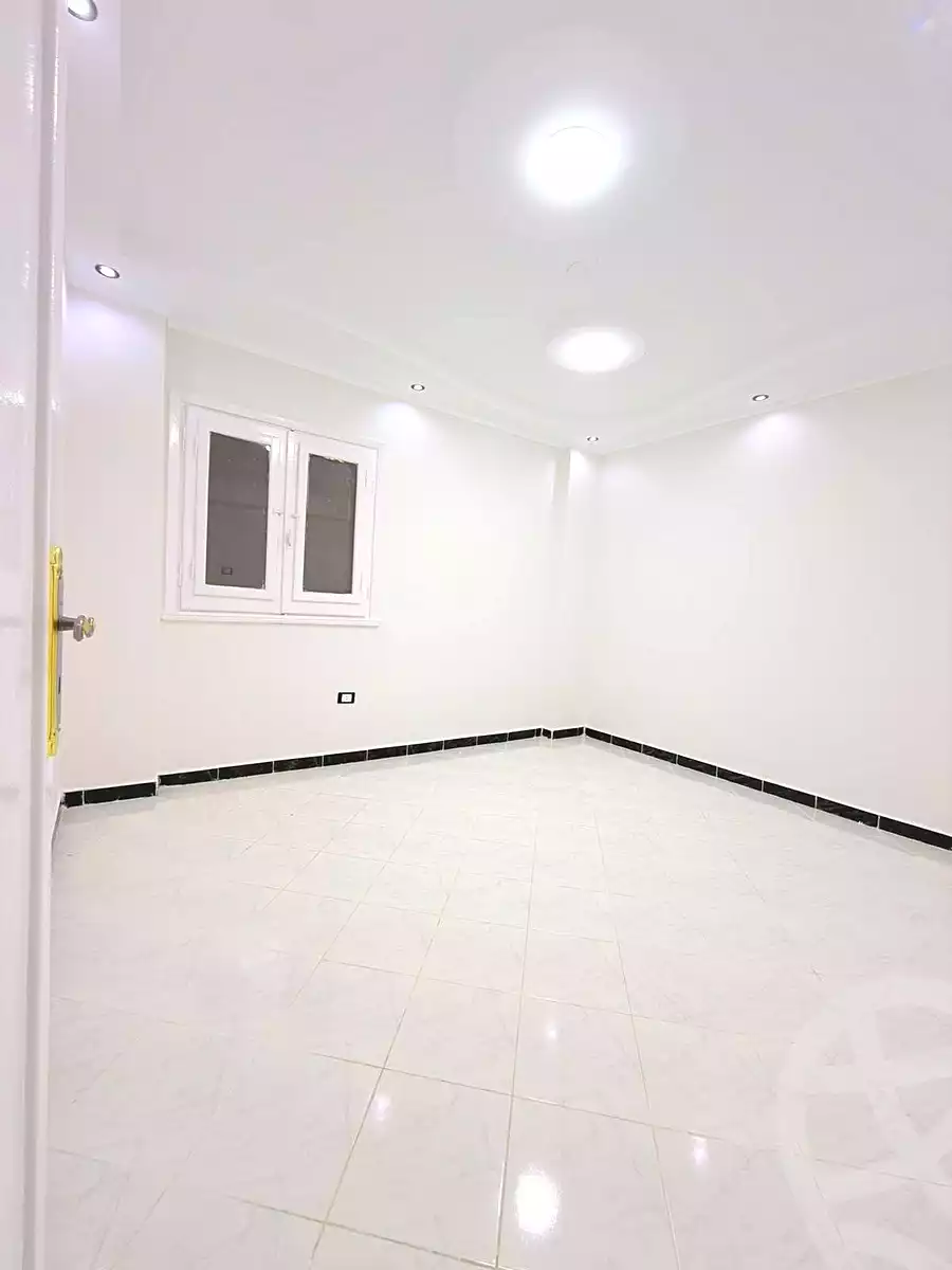 https://aqarmap.com.eg/ar/listing/7290632-for-sale-alexandria-al-agamy-shataa-el-nakheel