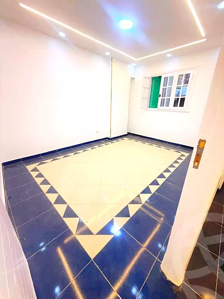 https://aqarmap.com.eg/ar/listing/7290812-for-sale-alexandria-sydy-bshr-sydy-bshr-bhry-shr-khld-bn-lwlyd