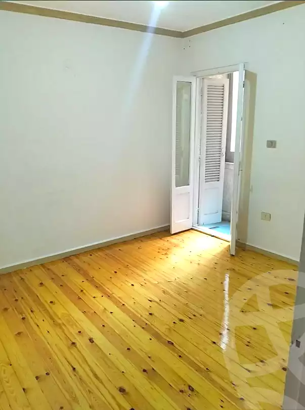 https://aqarmap.com.eg/en/listing/7291574-for-rent-alexandria-ganaklis