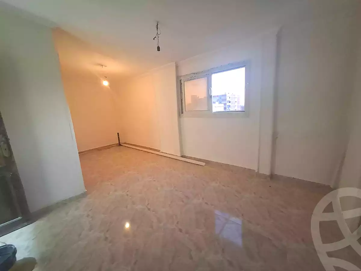 https://aqarmap.com.eg/en/listing/7291726-for-sale-alexandria-el-mandara-alex-el-mandara-bahri