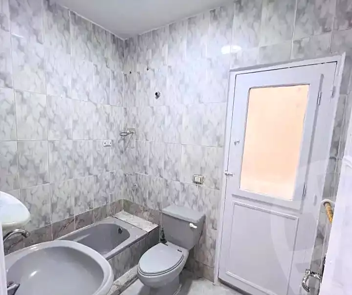 https://aqarmap.com.eg/en/listing/7291744-for-sale-alexandria-al-agamy-shataa-el-nakheel