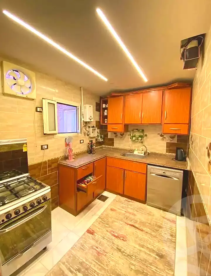 https://aqarmap.com.eg/ar/listing/7291792-for-sale-alexandria-al-agamy-lbytsh-qased-kareem-st