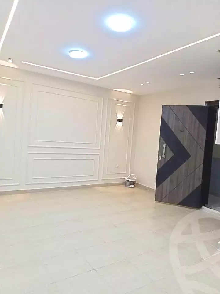 https://aqarmap.com.eg/ar/listing/7292067-for-sale-alexandria-miami-mahmoud-el-isawy-st