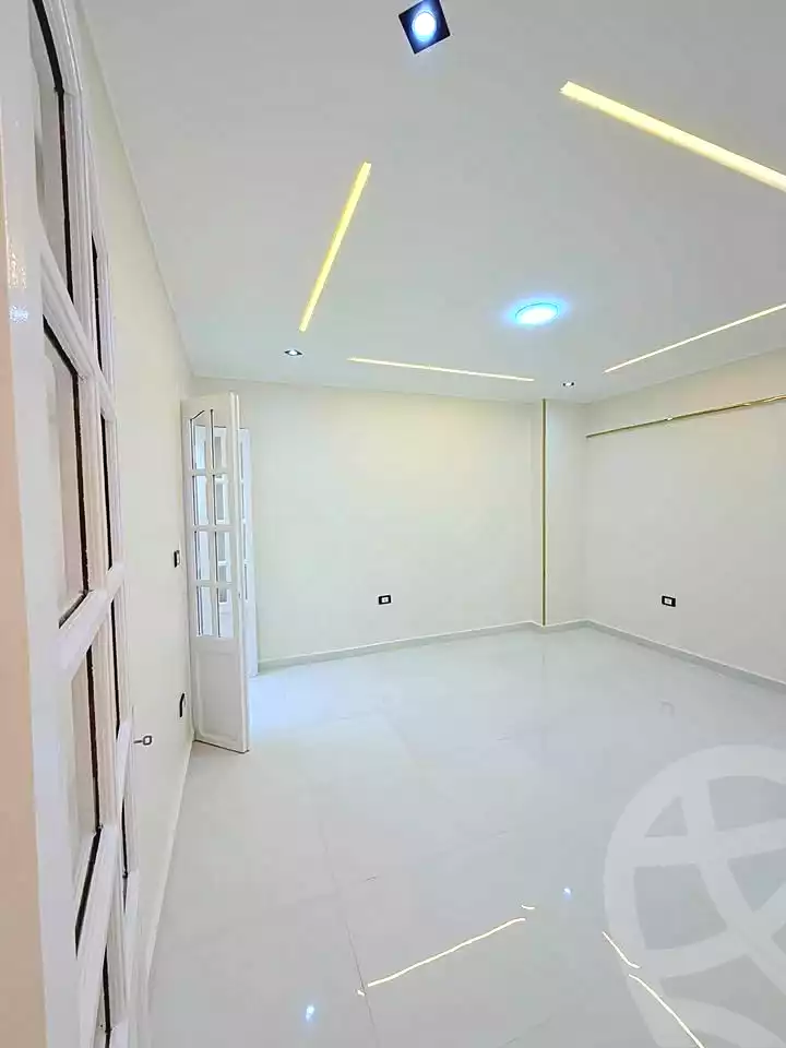https://aqarmap.com.eg/en/listing/7292189-for-sale-alexandria-miami-45-street