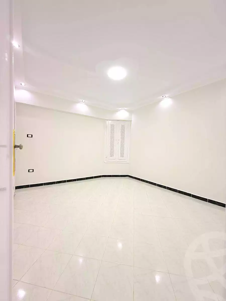 https://aqarmap.com.eg/ar/listing/7292284-for-sale-alexandria-al-agamy