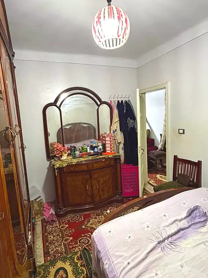 https://aqarmap.com.eg/ar/listing/7292419-for-sale-alexandria-moharram-bey-al-aalam-st