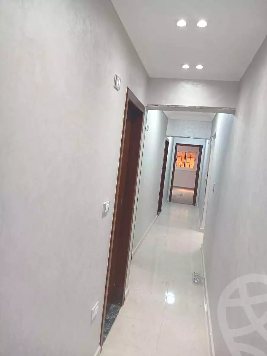 https://aqarmap.com.eg/ar/listing/7292491-for-sale-cairo-helwan-mostafa-fahmy-st