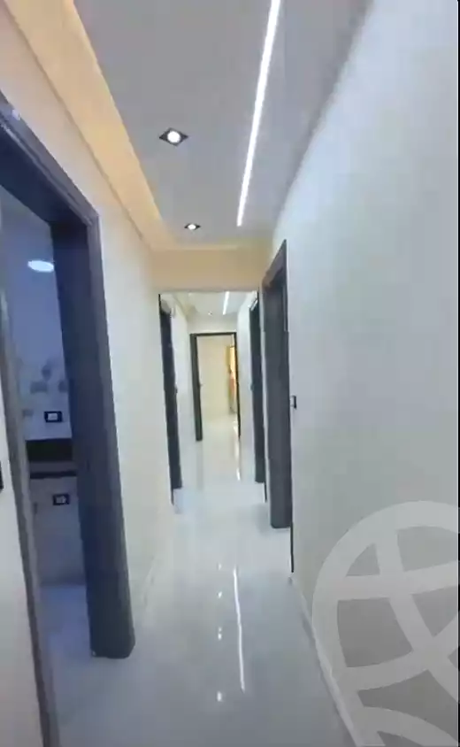 https://aqarmap.com.eg/ar/listing/7292690-for-sale-alexandria-miami-45-street