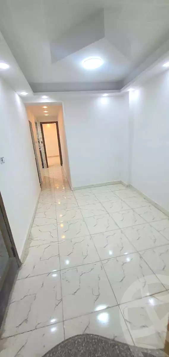 https://aqarmap.com.eg/ar/listing/7292709-for-sale-alexandria-el-asafra-shr-45