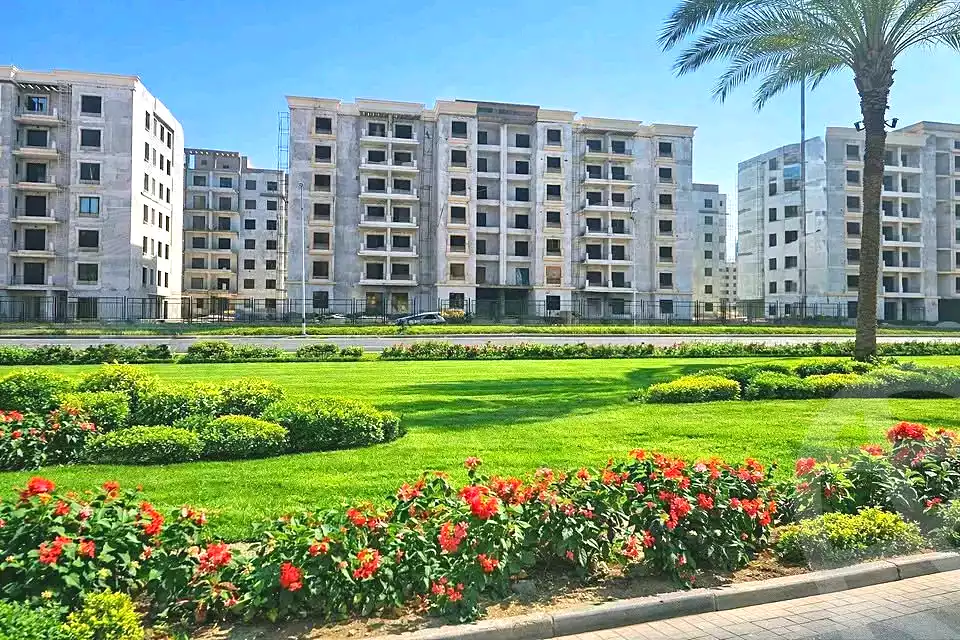 https://aqarmap.com.eg/ar/listing/7292971-for-sale-cairo-new-cairo-compounds-mayan-compound-stm