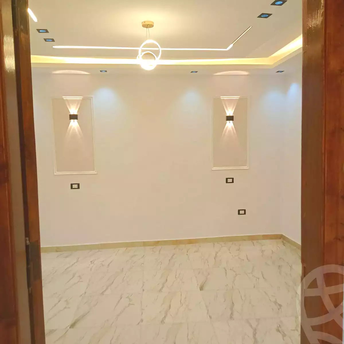 https://aqarmap.com.eg/ar/listing/7293075-for-sale-alexandria-al-agamy-el-hanouvel-trablose-st
