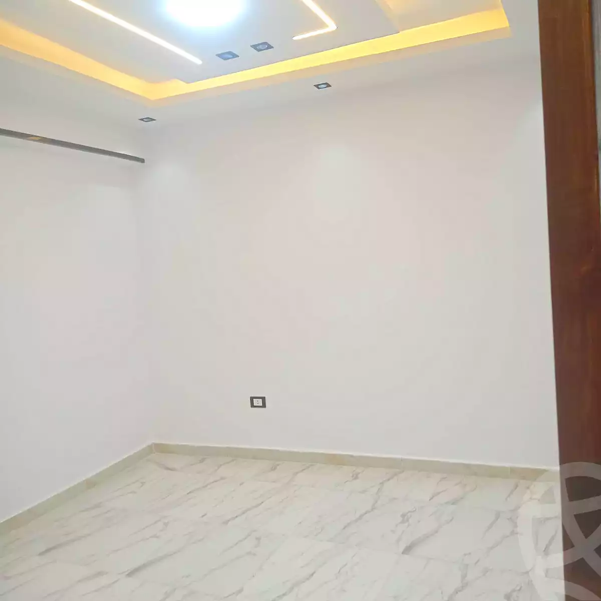 https://aqarmap.com.eg/ar/listing/7293075-for-sale-alexandria-al-agamy-el-hanouvel-trablose-st