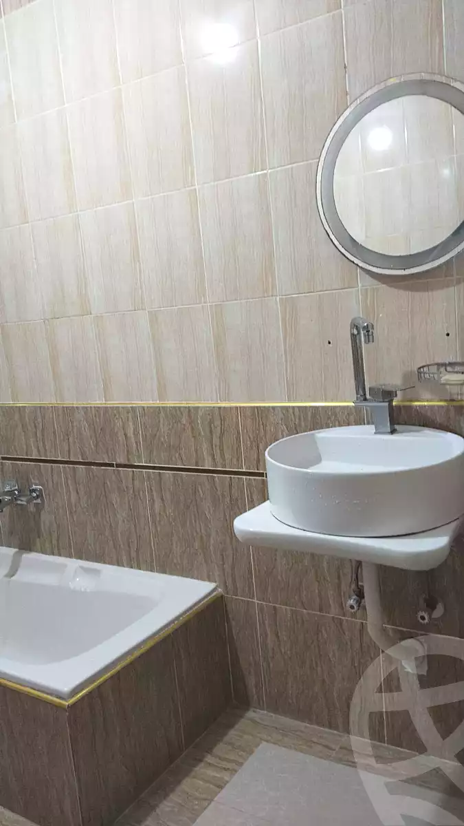 https://aqarmap.com.eg/ar/listing/7293123-for-rent-alexandria-al-agamy-el-hanouvel-al-haded-we-al-soulb-st