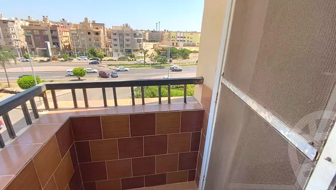 https://aqarmap.com.eg/ar/listing/7178133-for-sale-cairo-el-sheikh-zayed-city-el-hay-elsades-ashaer