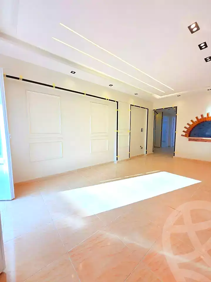 https://aqarmap.com.eg/ar/listing/7293467-for-sale-alexandria-al-agamy-shataa-el-nakheel