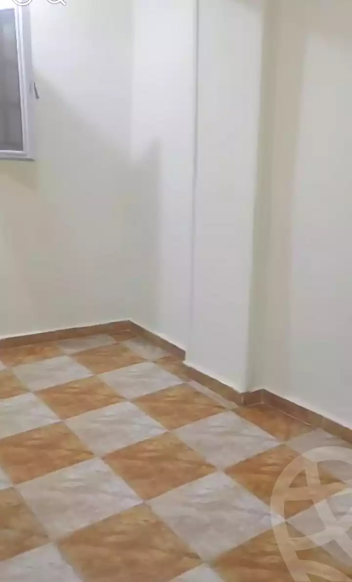 https://aqarmap.com.eg/ar/listing/7293663-for-rent-alexandria-el-asafra-shr-45
