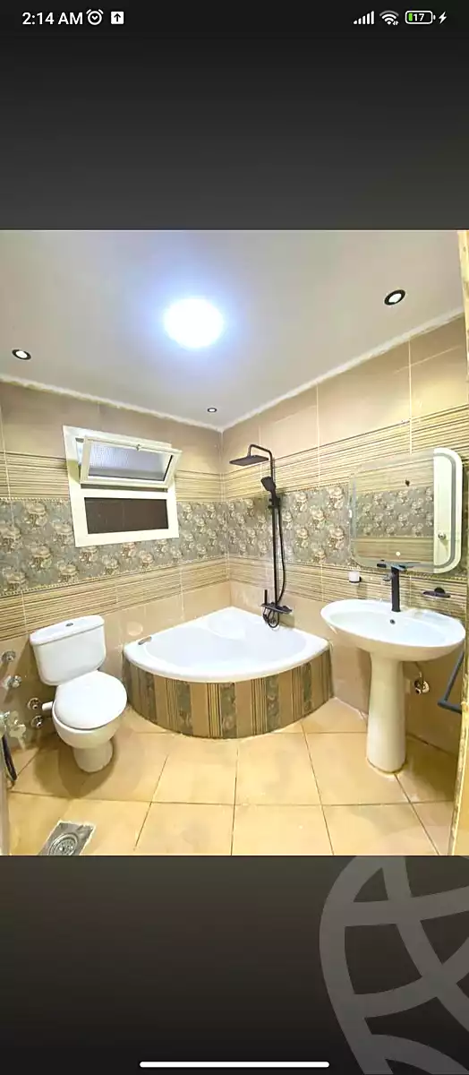 https://aqarmap.com.eg/en/listing/7293824-for-sale-alexandria-al-agamy-lbytsh-bianchiii