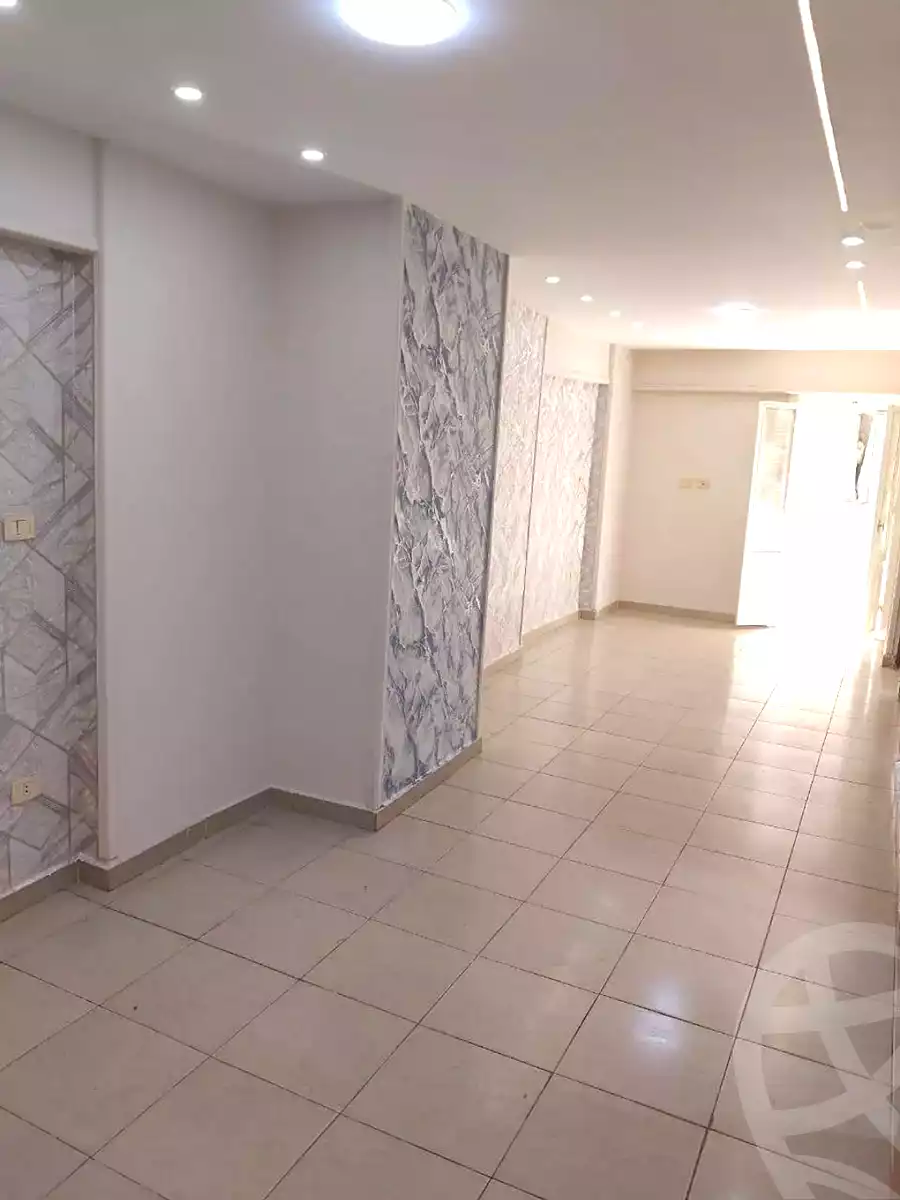 https://aqarmap.com.eg/ar/listing/7294045-for-sale-alexandria-sydy-bshr-sydy-bshr-bhry-gamal-abd-el-nasir-st