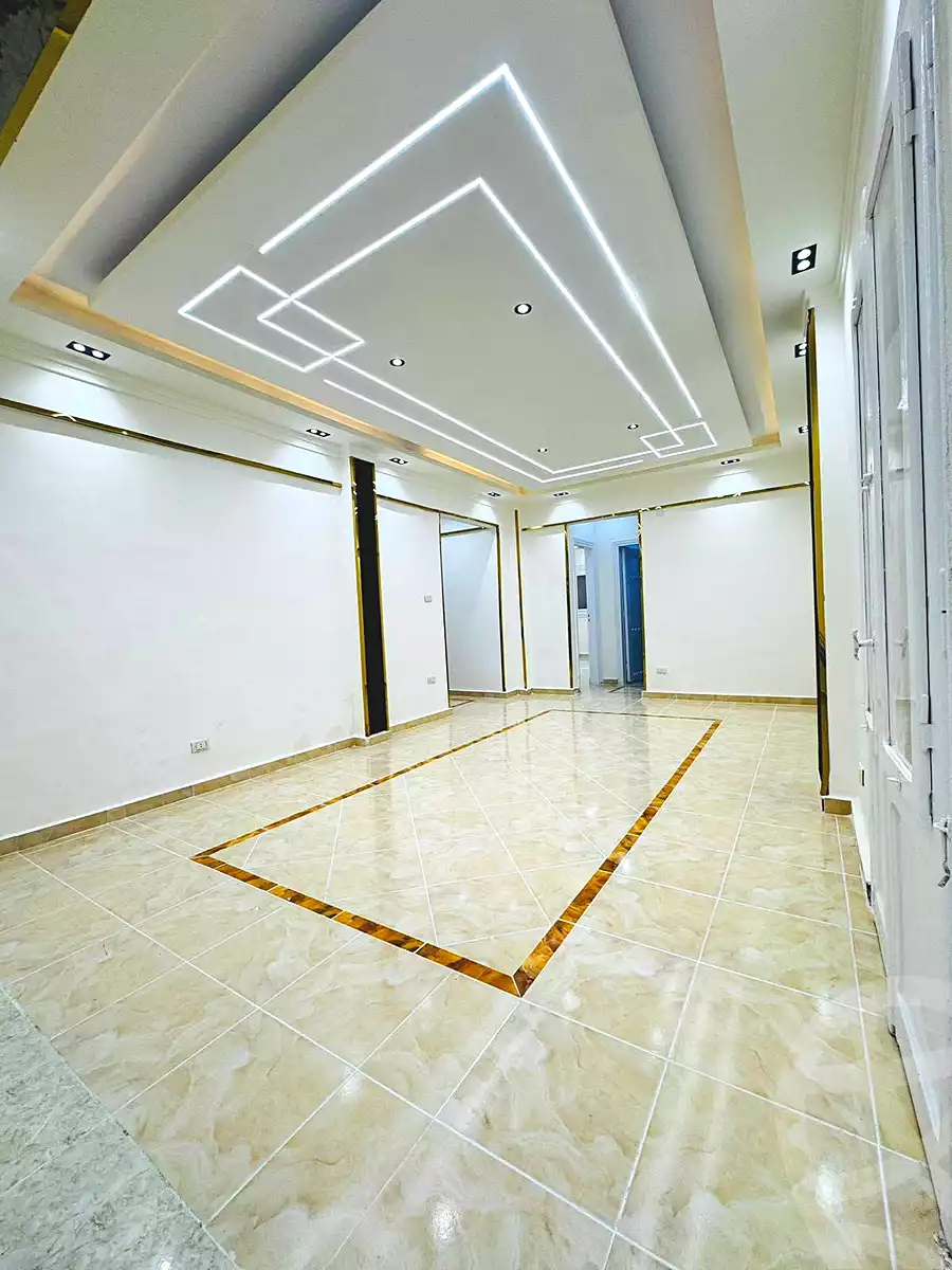 https://aqarmap.com.eg/ar/listing/7294124-for-sale-alexandria-al-agamy-shataa-el-nakheel