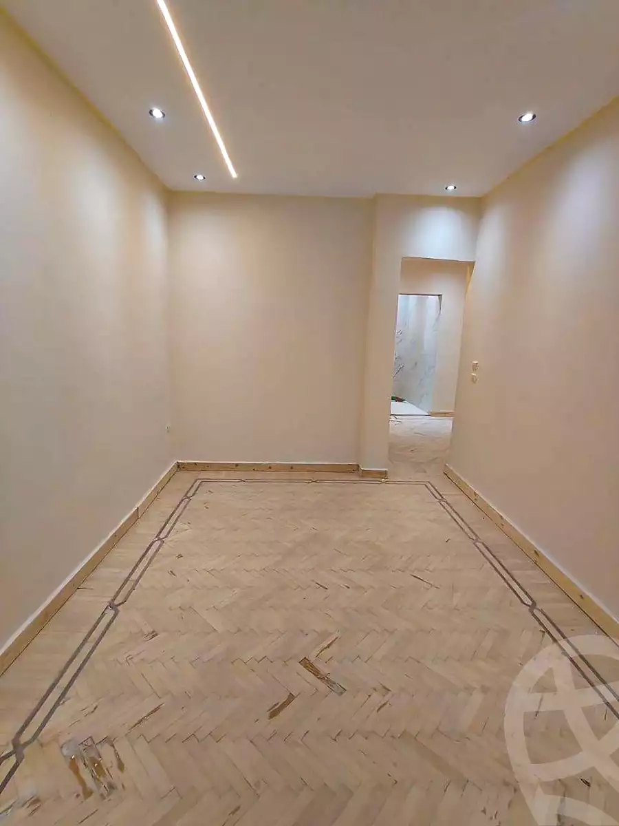 https://aqarmap.com.eg/ar/listing/7294127-for-sale-alexandria-cleopatra