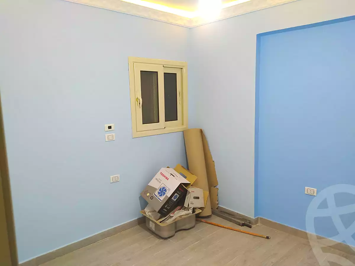 https://aqarmap.com.eg/ar/listing/7294130-for-sale-cairo-el-haram-el-lebeny-soltan-khattab-st