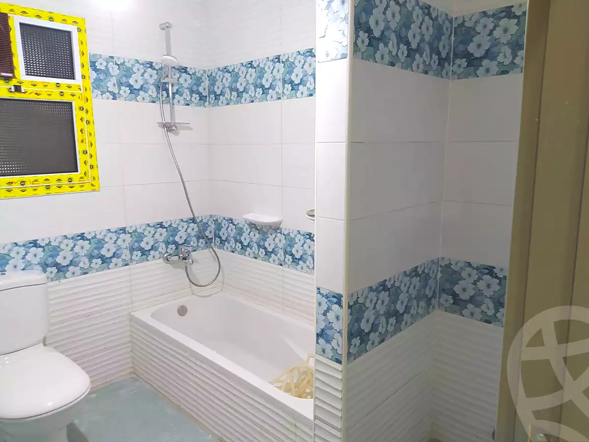 https://aqarmap.com.eg/ar/listing/7294130-for-sale-cairo-el-haram-el-lebeny-soltan-khattab-st