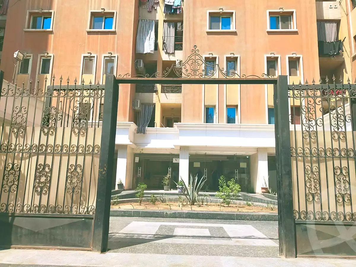 https://aqarmap.com.eg/en/listing/7294141-for-sale-cairo-shoubra-el-sahel-shobra-st