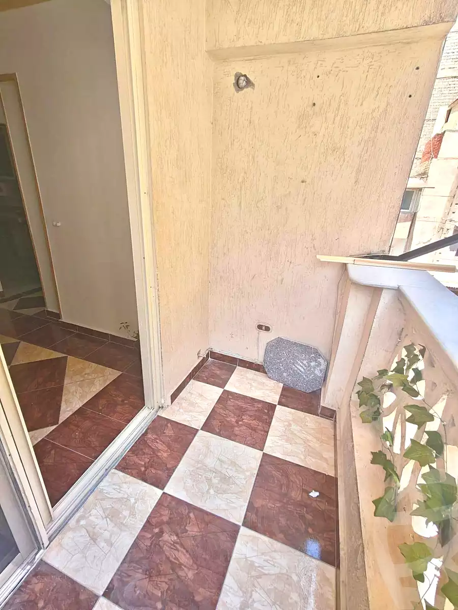 https://aqarmap.com.eg/en/listing/7294148-for-sale-alexandria-miami-45-street