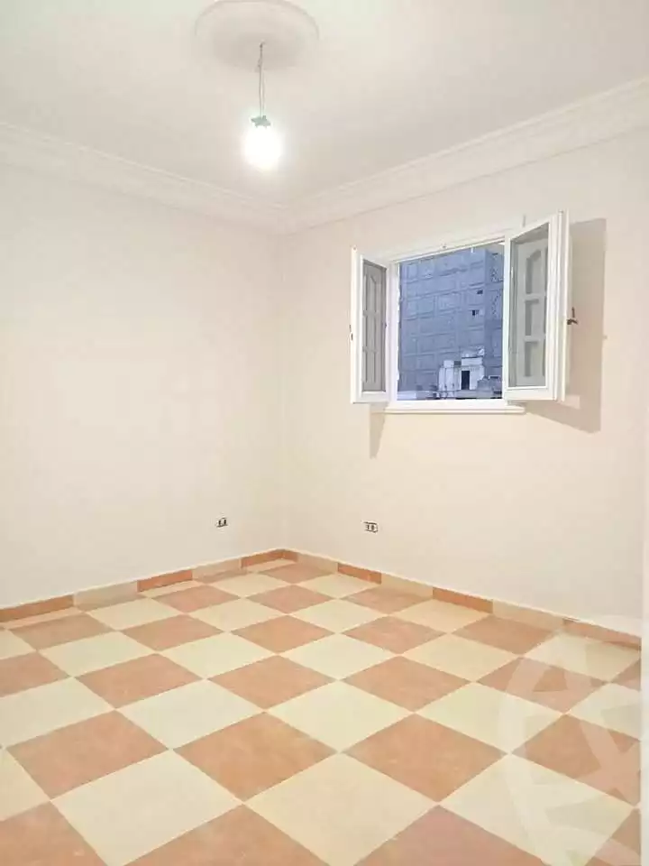 https://aqarmap.com.eg/en/listing/7294177-for-sale-alexandria-sydy-bshr-sydy-bshr-bhry-ali-hipa-st