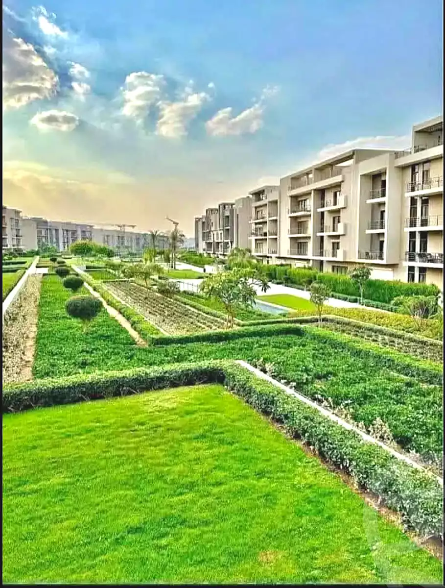 1 BR Apartment in Fifth Square Al Marasem, photo 12 of 12