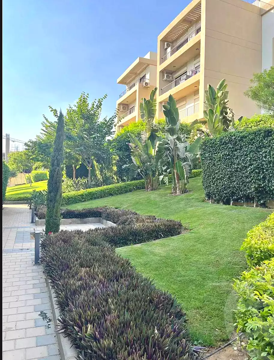 3 BR Apartment in Fifth Square Al Marasem, photo 6 of 9