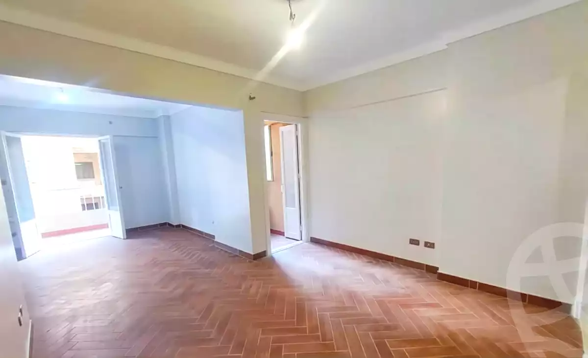 https://aqarmap.com.eg/ar/listing/7294593-for-rent-alexandria-ganaklis-shr-bw-qyr-tryq-lhry