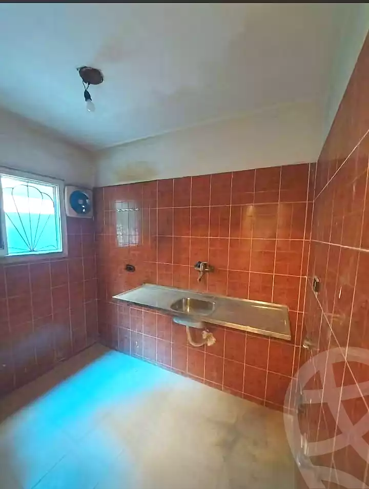 https://aqarmap.com.eg/en/listing/7294556-for-sale-alexandria-el-asafra-salman-el-farsi-st