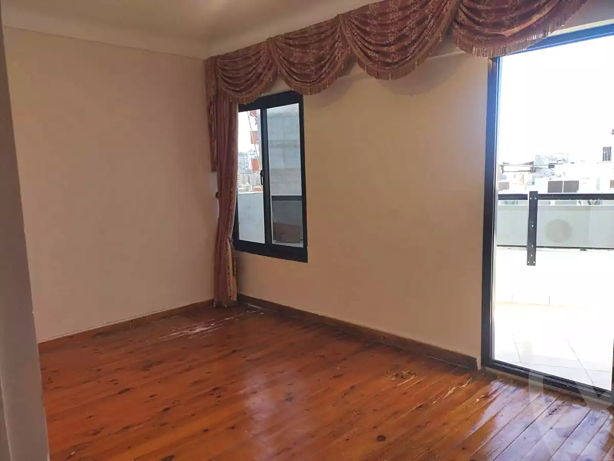 https://aqarmap.com.eg/en/listing/7294628-for-rent-alexandria-fleming