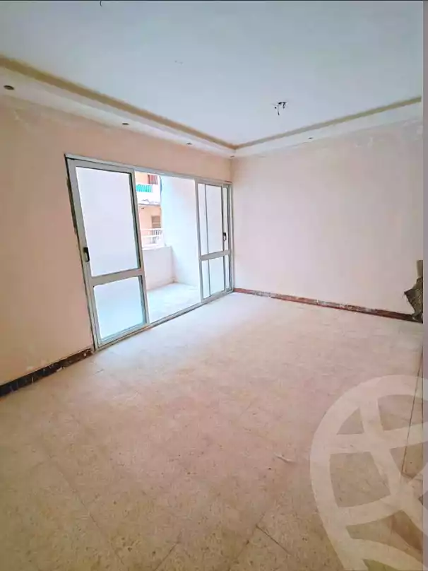 https://aqarmap.com.eg/ar/listing/7294812-for-sale-alexandria-al-agamy-el-hanouvel