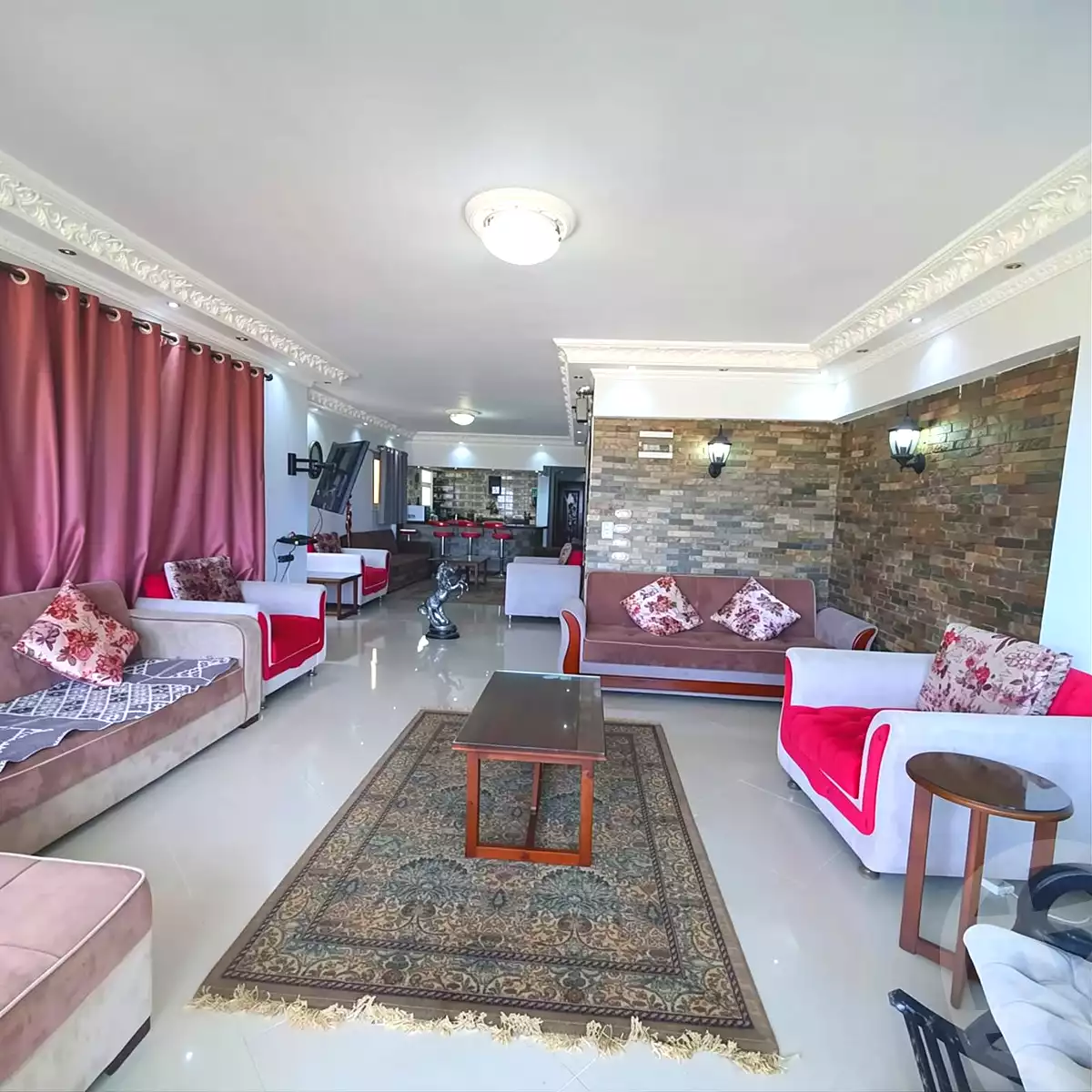 https://aqarmap.com.eg/en/listing/7294977-for-rent-alexandria-el-montazah