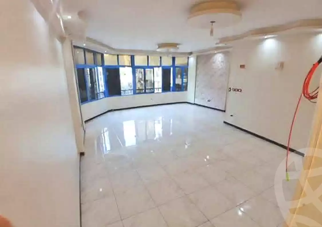 https://aqarmap.com.eg/en/listing/7295047-for-rent-alexandria-miami